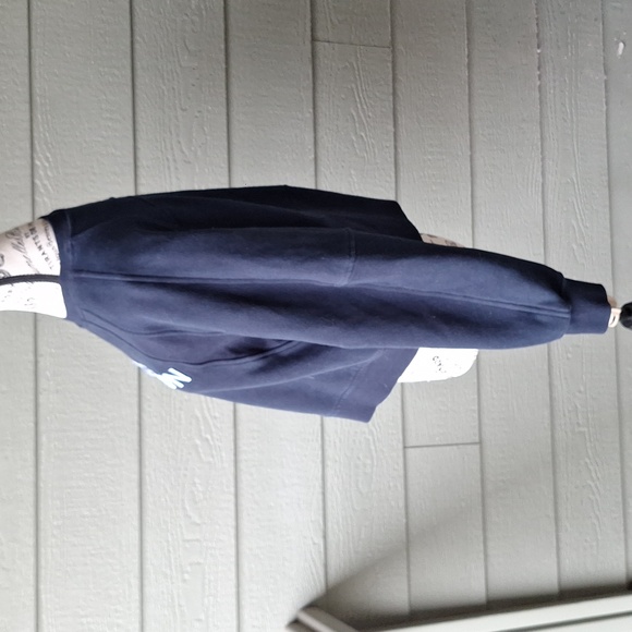 Lululemon Scuba Oversized Pullover Navy & Light Blue Embroidery Size Small - Picture 11 of 11